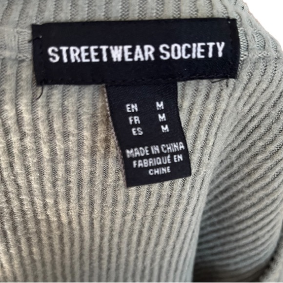 Streetwear society Womens ribbed cropped sweatshirt size medium - Picture 2 of 5